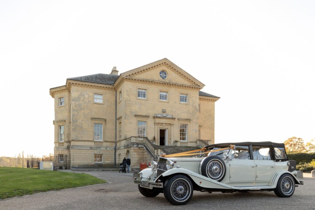 vintage bridal car danson park bexleyheath london oxfordshire wedding photography